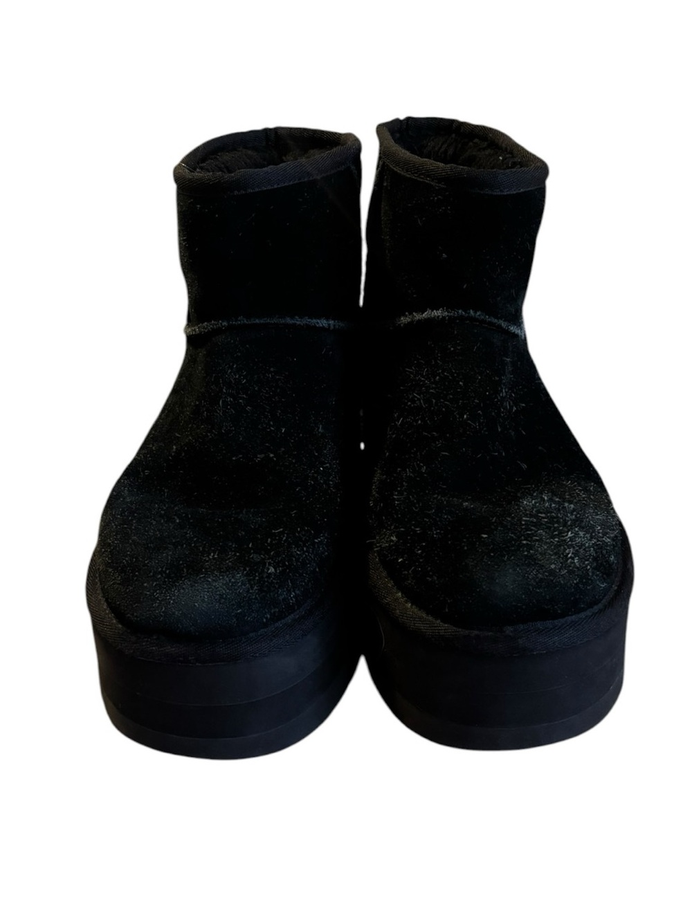 UGG Classic Ultra Mini Platform Boots - Picture 3 of 8